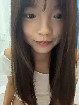 Youbaby-Love - 哥哥帮妹妹把刚刚的精油揉吸收了
