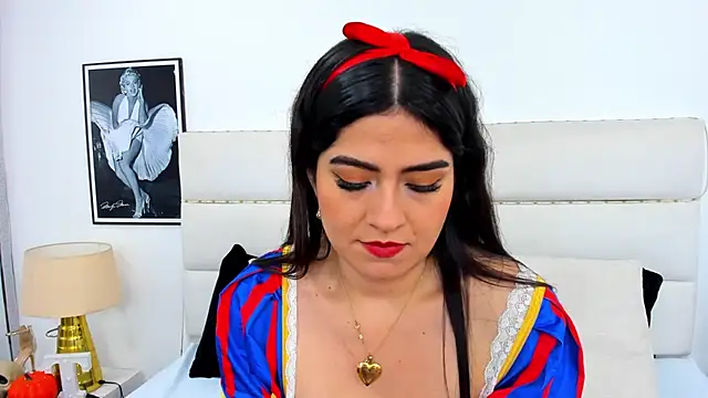 NahomyAdams - control my lovense toy 3 min
