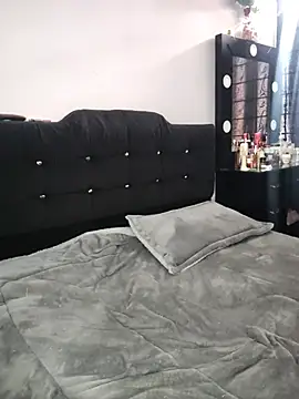 Tina_sussy - nipple clamps