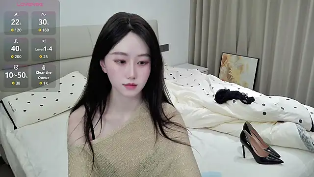 LUNYI-CC - 无内M腿8分钟