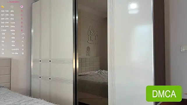 JuliaPierce - shake my ass close to the camera😮‍💨