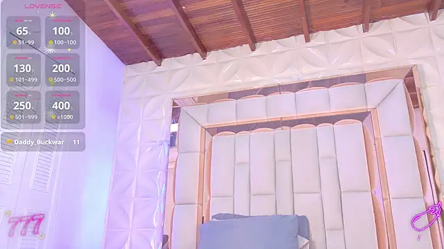 Sarah_Adamss - striptease show