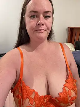 Carinabro10 - Blow kiss