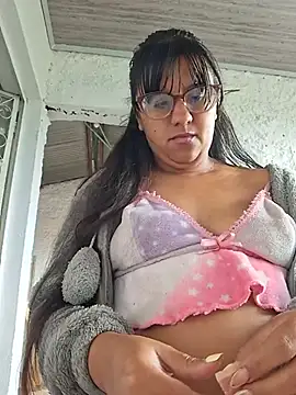 ZaidaWet - squirt in face