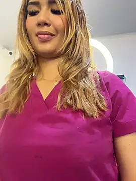 Kinky-Spa - INTENSE FINGERING CLIENT PUSSY