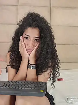 MiiaKiss - Spank my BigAss x5