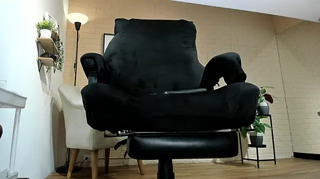 MissOffice_ - I show boobs for my boss