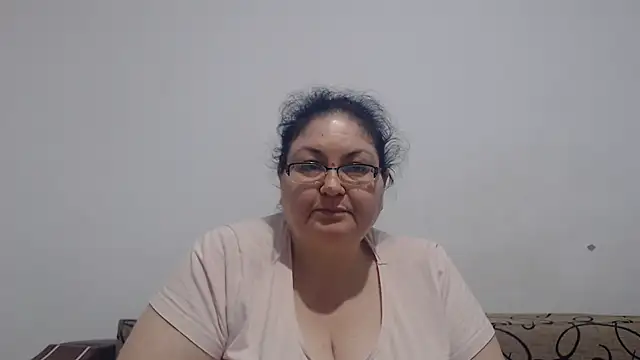 Nykyxo - oil my big ass