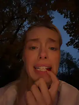 PollyLolly - Suck two fingers with saliva PUBLIC