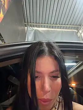 Rafaellaz - Masturbar no carro do cliente