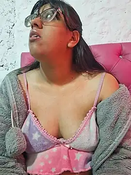 ZaidaWet - squirt in face