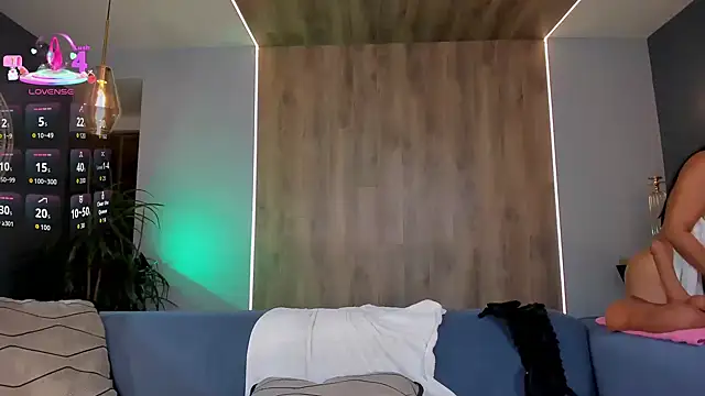 AshleyJhonson - 🌼Spread ass 🌼