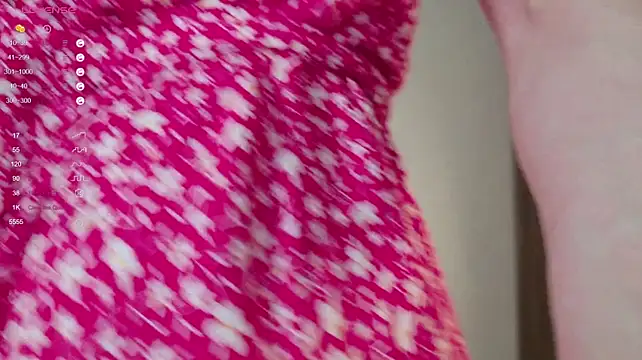 LIl_Sandra - oil on my sexy ass