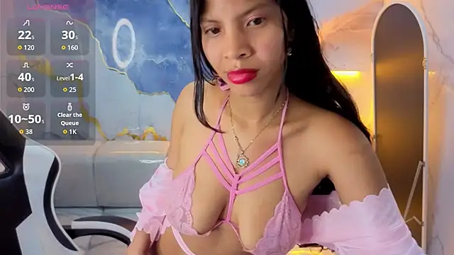 Emily_smith_t - cream in my tits