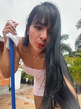 LuxeBrunetteXXX - FINGERING PUSSY CLOSE UP AT CLEAN WORK🤫