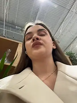 KristiRich - Masturbation+naked😻