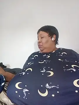 Nancy111 - Make Me cum and squit in my toy