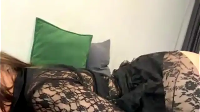 AngellaOlano - I'll wiggle my butt for you
