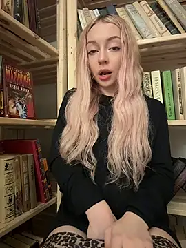 Melissa_grr - Show my WET WET PUSSY! XOXO