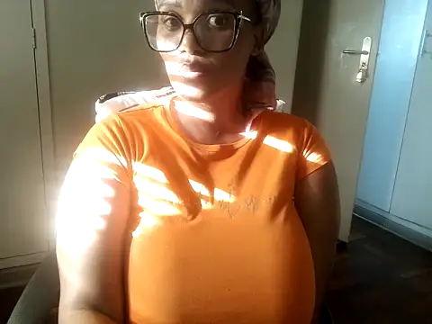 Lakwanda - 🤍Butt Plug on oily Ass🤍