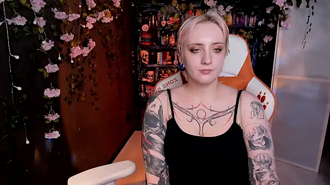 AsheLucker - Boobs massage in a bra