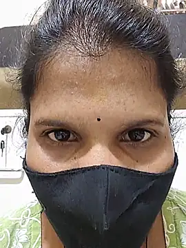 Malikasharavatea - Ass hole 2 toys face show ni public