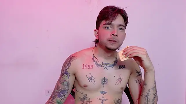 AliceandMax - 30 RUBBER BANDS IN HER TITS X5 MIN