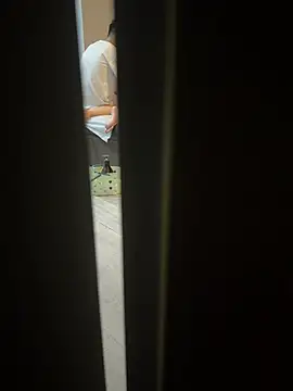 YaYa-168 - 新号开播，收藏到五万，公开私秀。。。