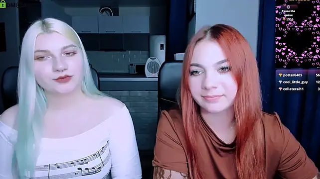 Rada_Kisss - show panties