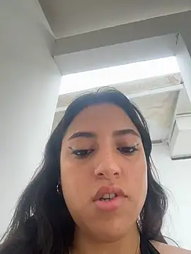 MeggyMae_ - oil tits 💧🍒