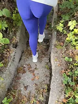 Julia_and_the_cock - Sloppy Handjob🔥 LT gets free Solo Video