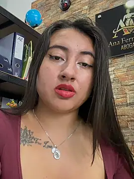 _Sarah-Office1 - Time squirt OMG:dancing: