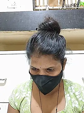 Malikasharavatea - Ass hole 2 toys face show ni public