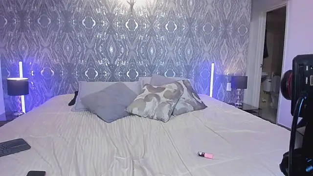 DannaSpencer_ - Caress pussy
