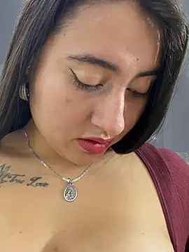 _Sarah-Office1 - Time squirt OMG:dancing:
