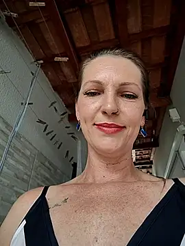Karlacasada - Gozar gostoso 😏 na academia 😈