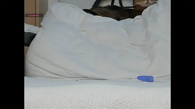 ElunorLIve - spread my pussy