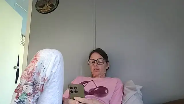 Bamalove80 - naked and play with toy