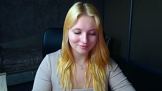 Milka_kiss_ - take off some clothes!