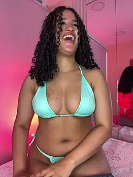 VelaskaJonesskm - NAKED AND DOGGY