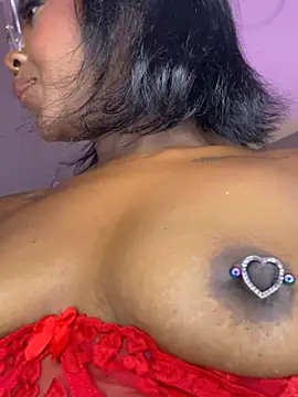 KishaMoore - 🌺 Butt plug in Tight Asshole