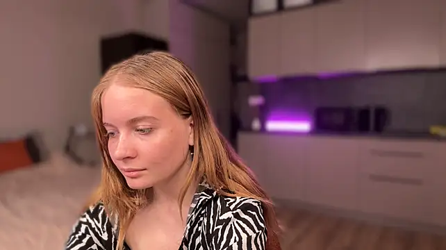 Mary_Day_ - Show sideboob tease