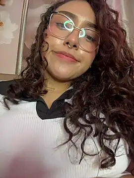 Juliana_Rey_ - WELCOME ST+ SHOW BODY NAKED FIRST TIME