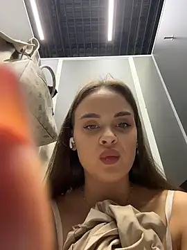 KristiRich - Fingers in pussy+pinch nipples🍒