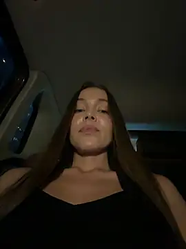 Nicole111 - Cucumber fuck in Uber taxi 😳