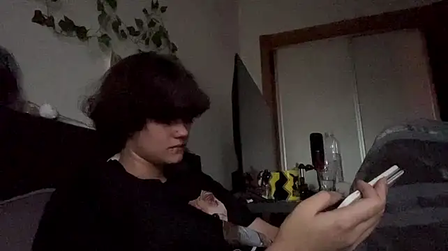 HeyFriren - sent u my hot photo TITS and we go pvt