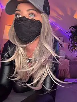Fairyxbella - squirt show - last tip wins 3 vids 💦