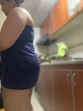 Carola-Ross - Flash AAs 🍑