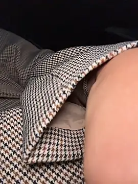 ICrazyOneIRL - 😱CLOSE EYES W OPEN LEGS REAL TAXI!