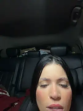 Rafaellaz - Masturbar no carro do cliente